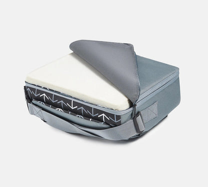 Siège portable pour enfant – modèle gris compact et pliable pour voyage – Astucebambin